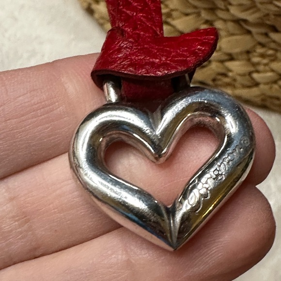 Rare Brighton Straw & Red Leather Trim Shoulder Bag w/Butterfly Magnetic Closure - Picture 7 of 16